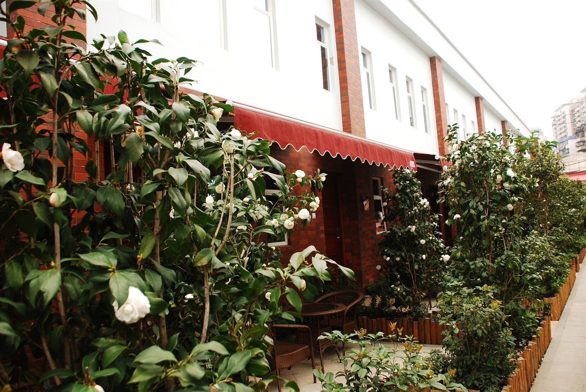 Royal Garden Hotel Guangzhou Exterior foto