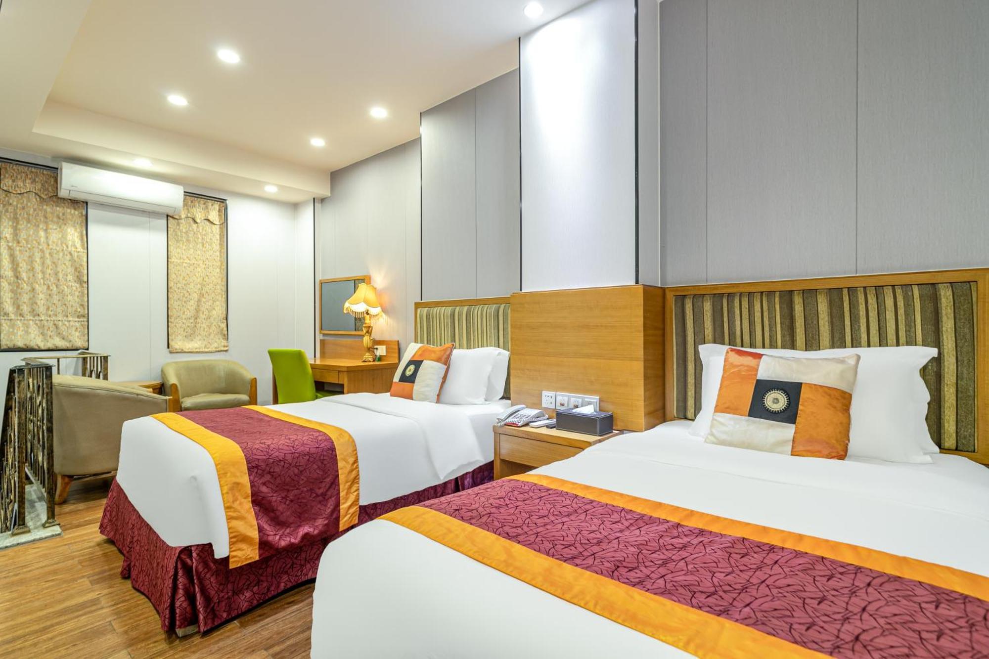 Royal Garden Hotel Guangzhou Exterior foto