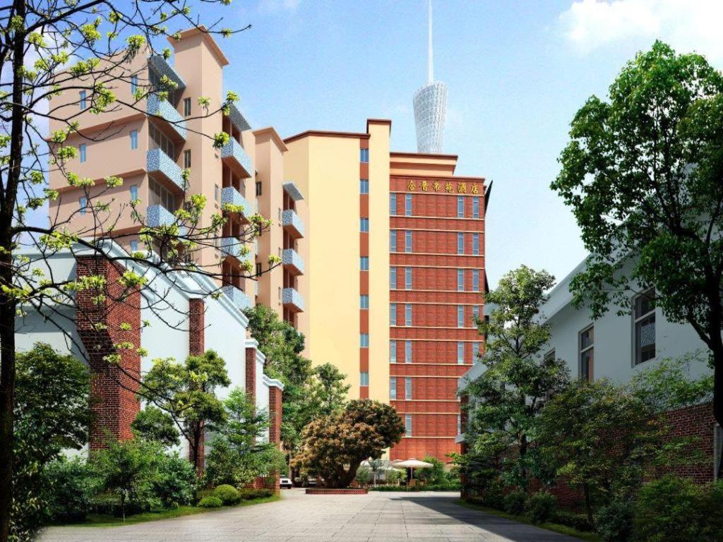 Royal Garden Hotel Guangzhou Exterior foto