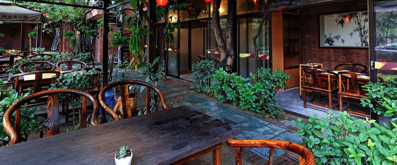 Royal Garden Hotel Guangzhou Exterior foto
